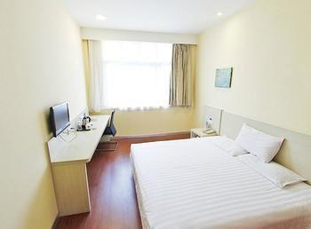 Hanting Hotel Tianjin Binjiang Road Exterior foto
